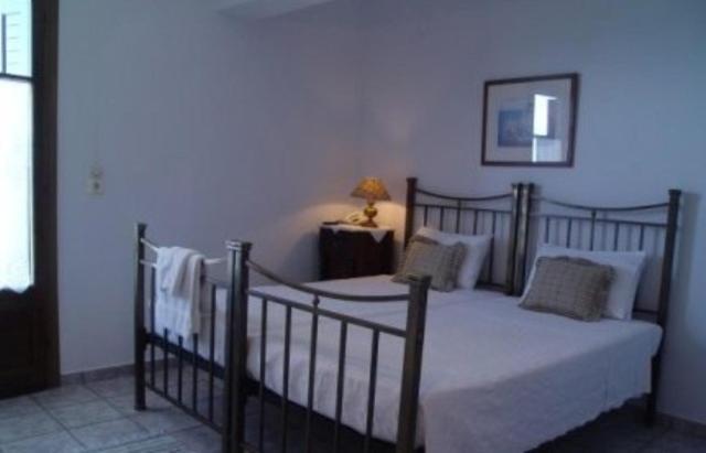 Pleoussa Studio And Apartments Skopelos Town Exterior foto