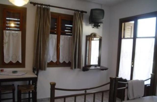 Pleoussa Studio And Apartments Skopelos Town Exterior foto