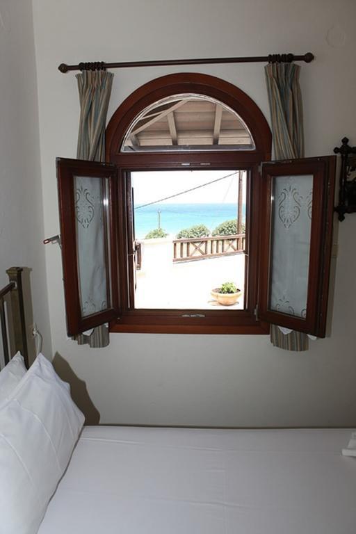 Pleoussa Studio And Apartments Skopelos Town Exterior foto