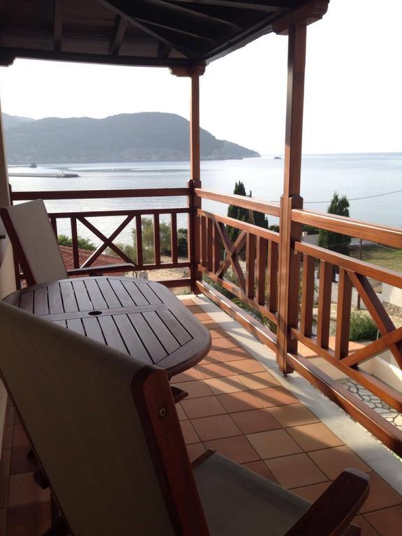 Pleoussa Studio And Apartments Skopelos Town Exterior foto