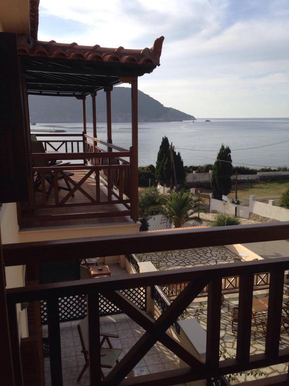 Pleoussa Studio And Apartments Skopelos Town Exterior foto